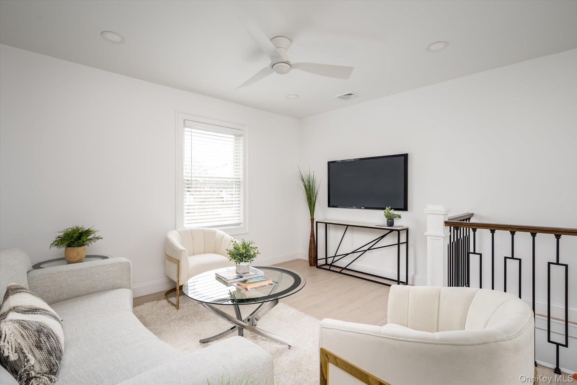 73 Stratford Road Property Photo 12