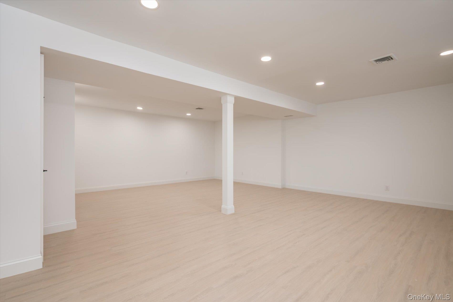 73 Stratford Road Property Photo 24