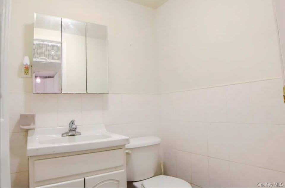 89-27 172nd Street Property Photo 13