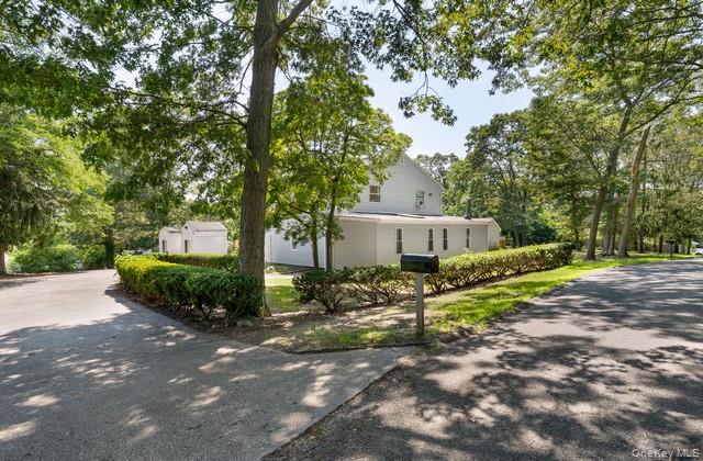 10 Sunnyside Drive Property Photo 1