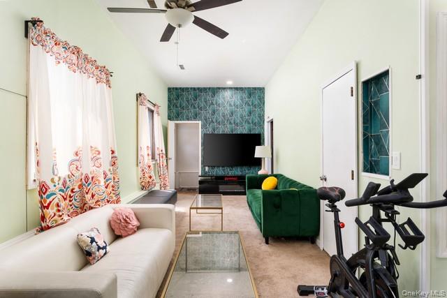 10 Sunnyside Drive Property Photo 13