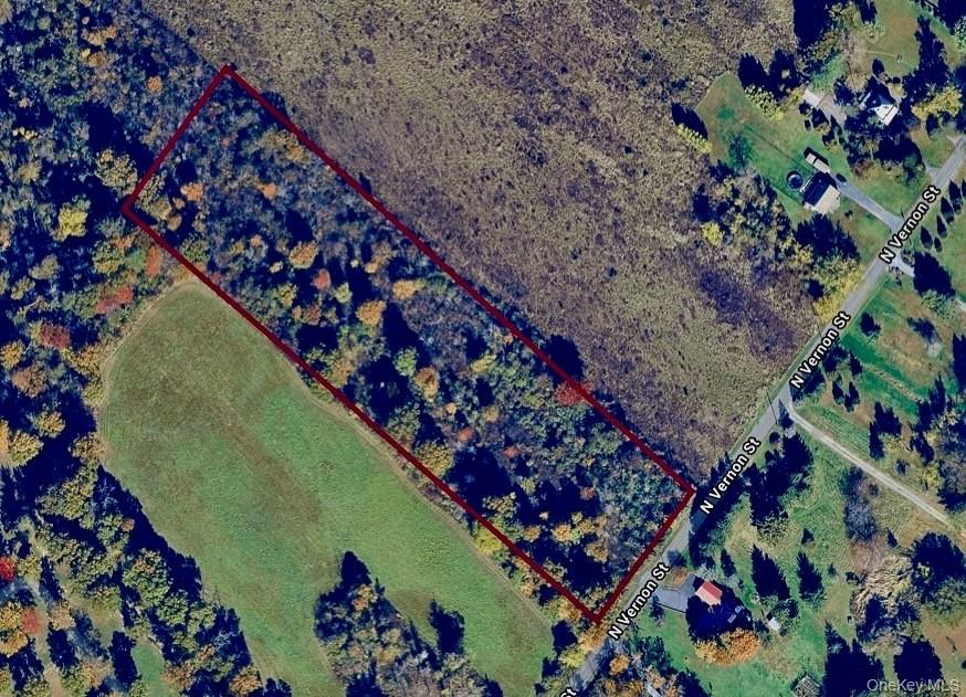00 N Vernon Property Photo 11