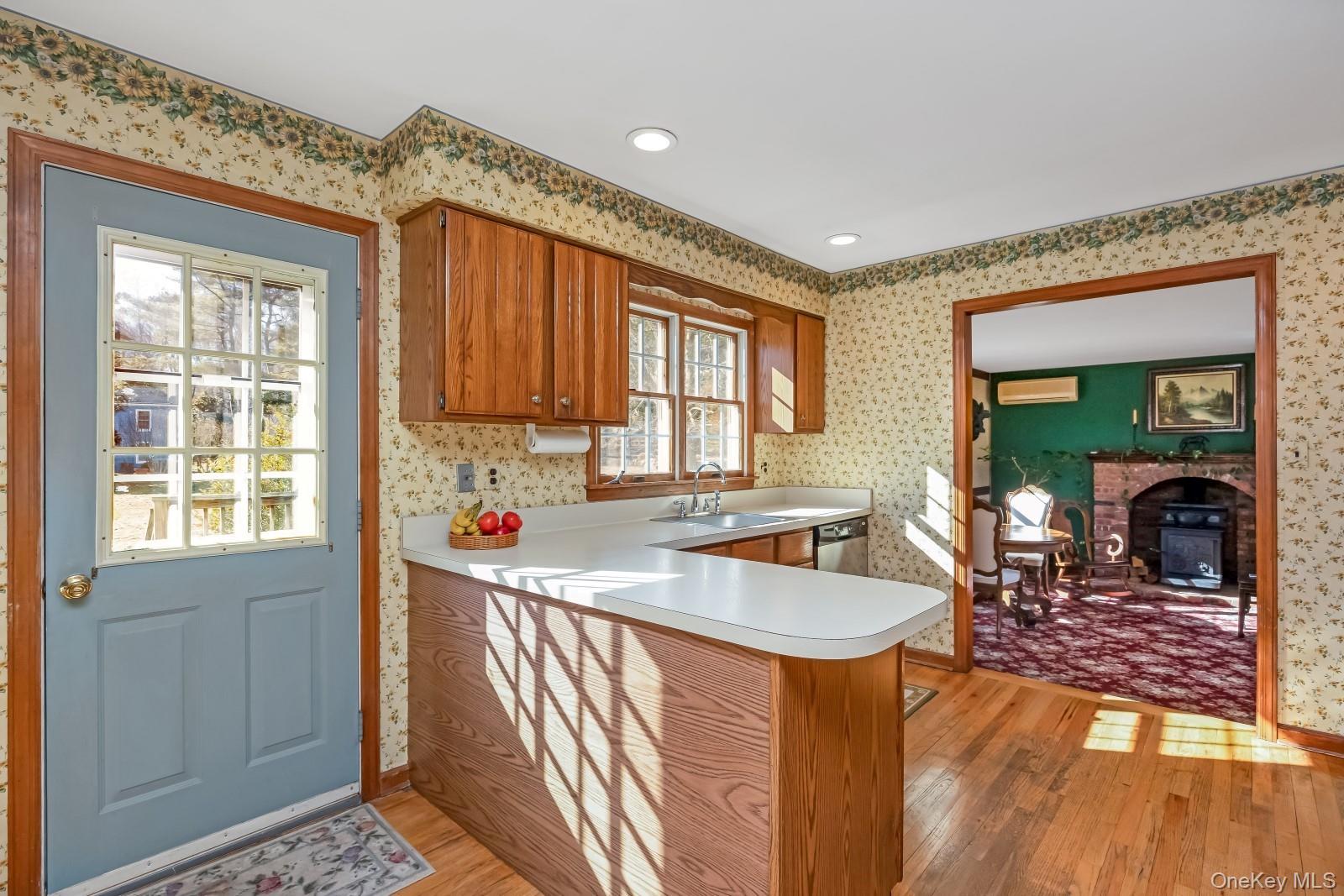 43 Farm Road Property Photo 11