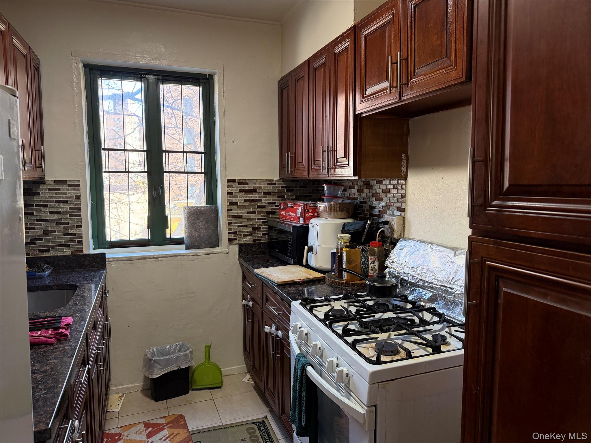 1440 Wood Road 2f Property Photo 8