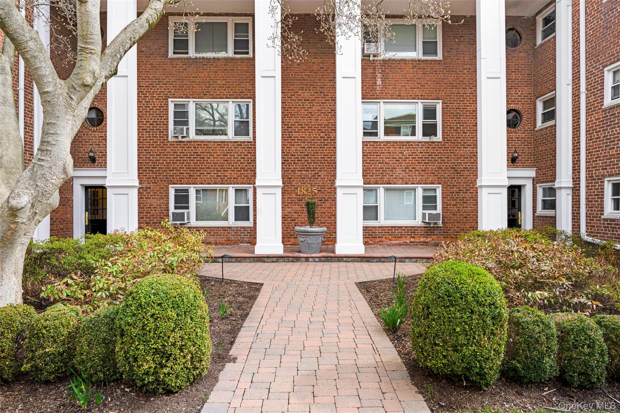 1825 Palmer Avenue 2d Property Photo 15