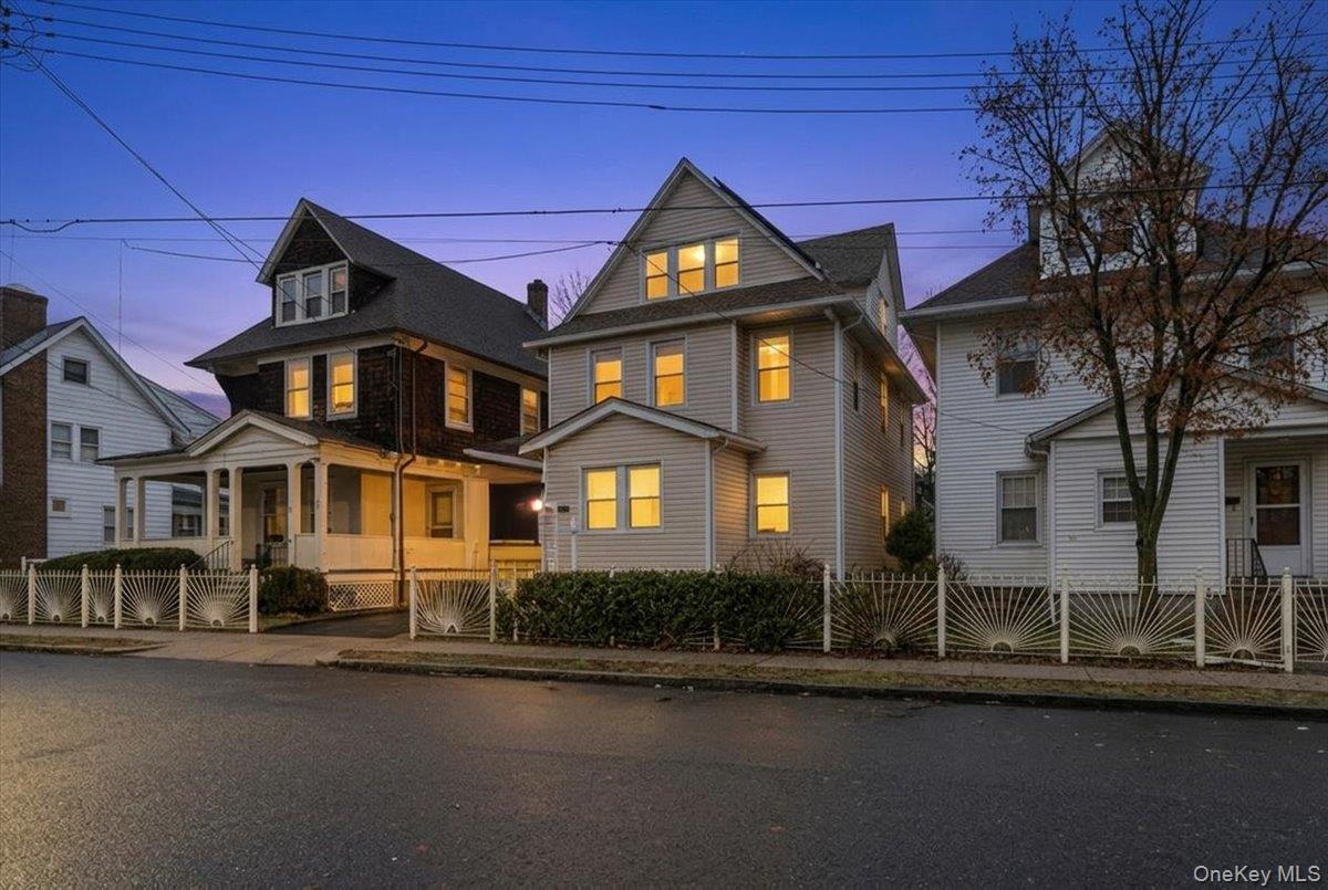 329 Union Avenue Property Photo 2