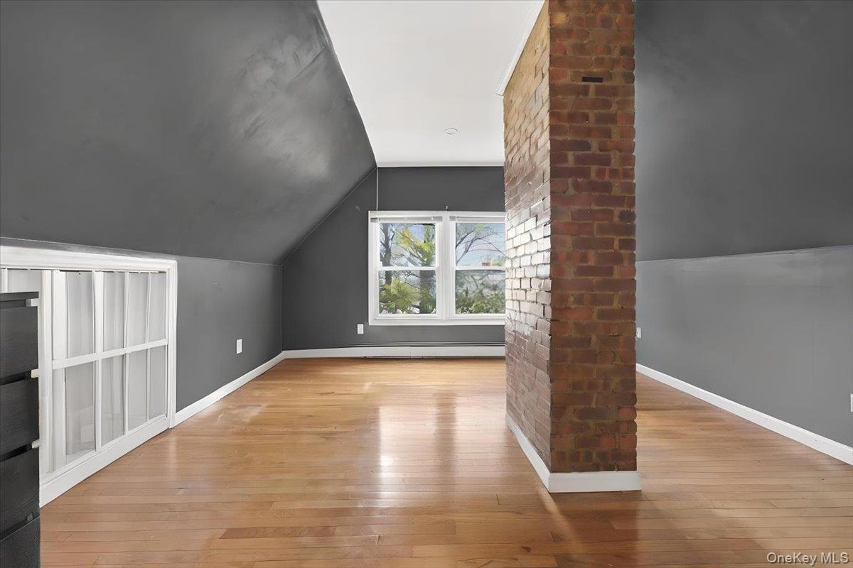 329 Union Avenue Property Photo 16