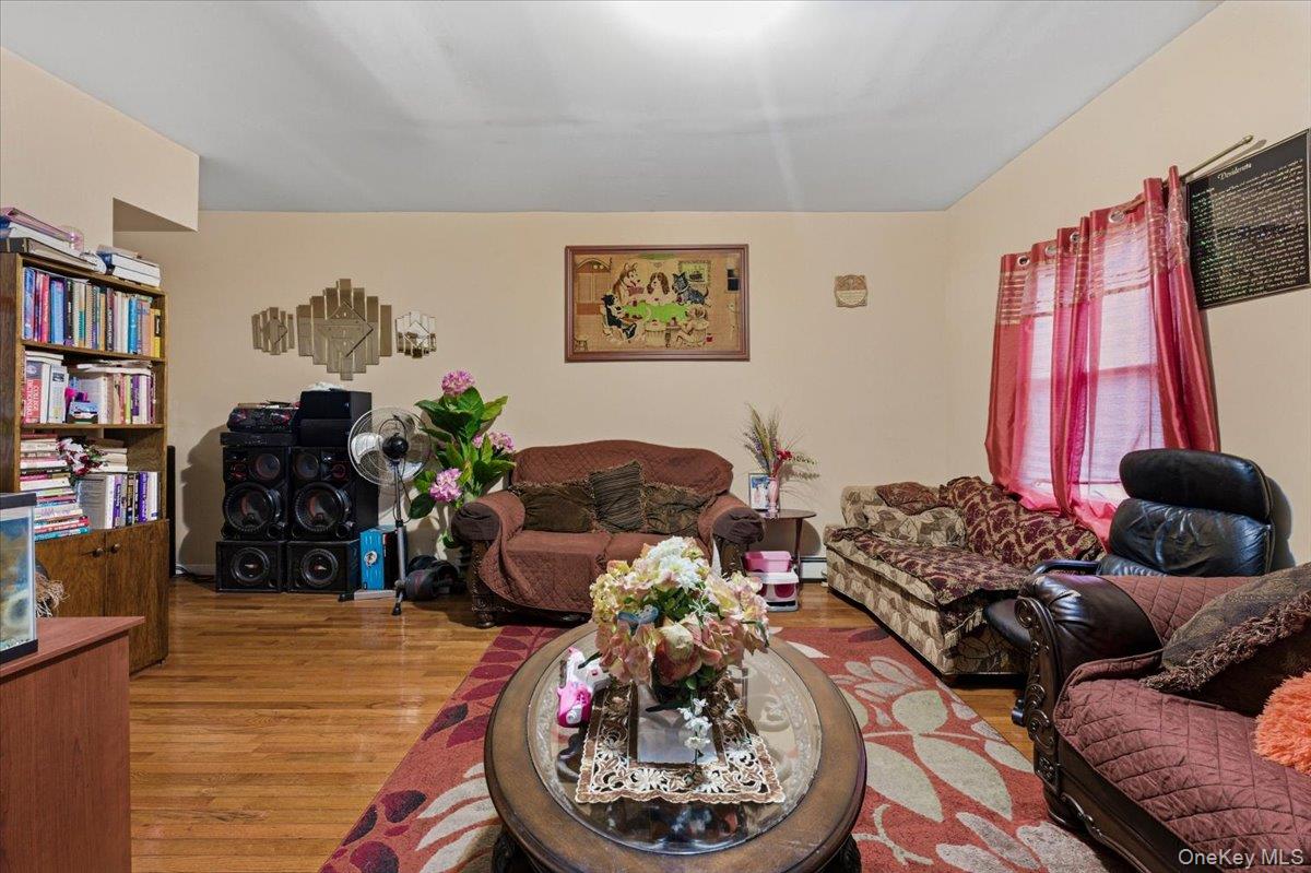 329 Union Avenue Property Photo 18