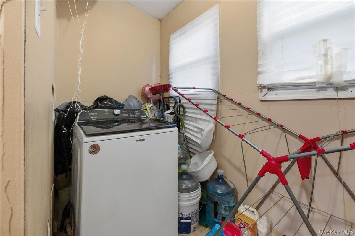 329 Union Avenue Property Photo 28