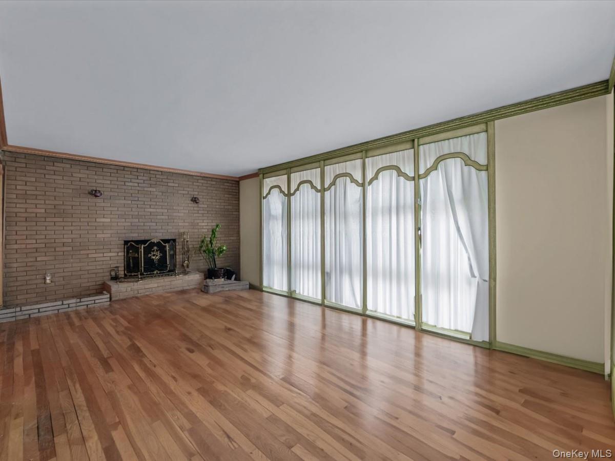 120-44 194th Street Property Photo 7