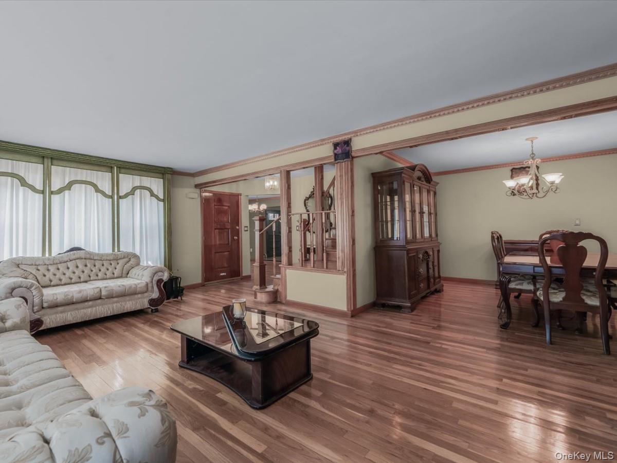 120-44 194th Street Property Photo 8