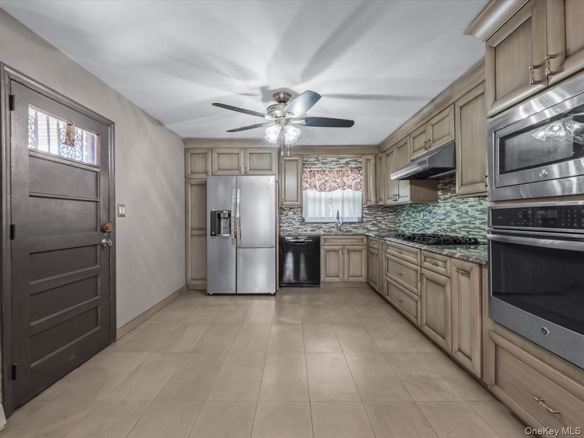 120-44 194th Street Property Photo 15