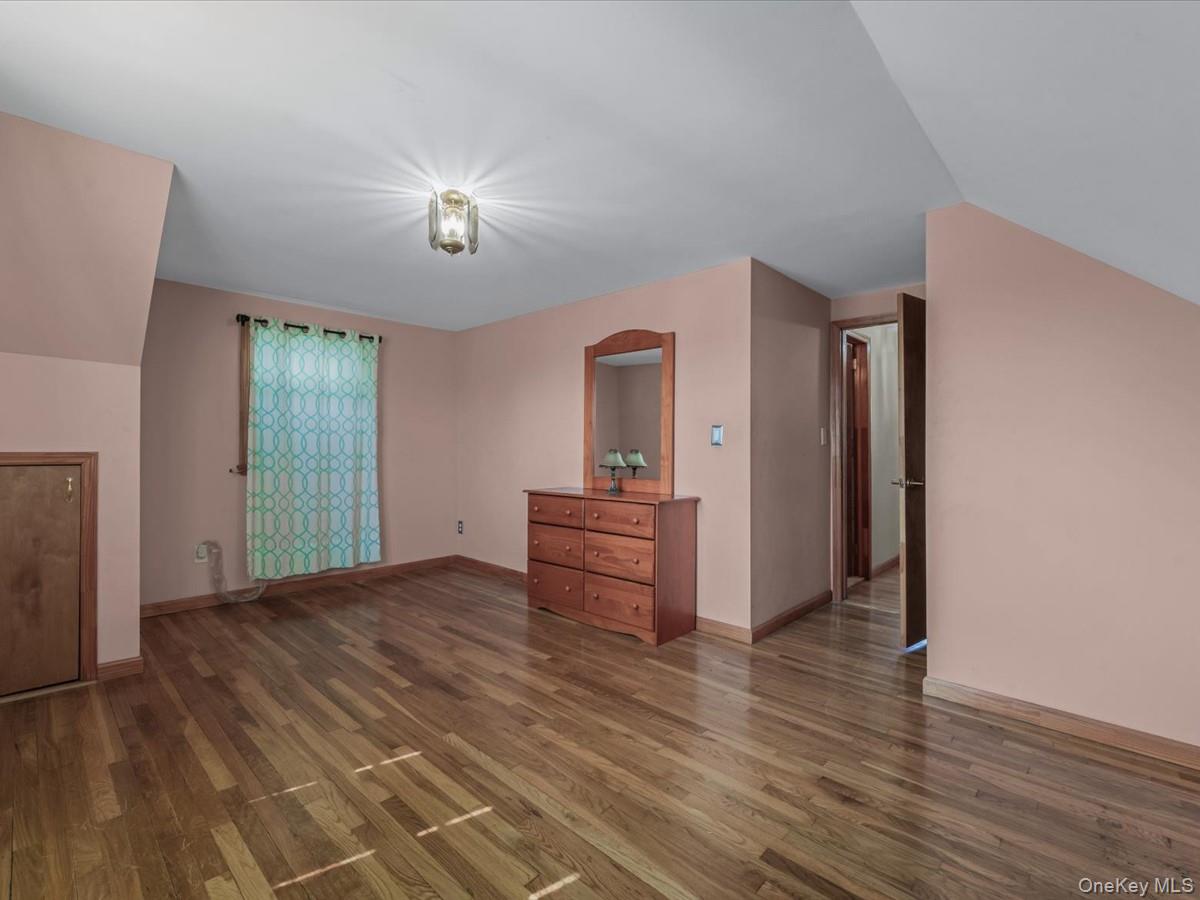 120-44 194th Street Property Photo 22