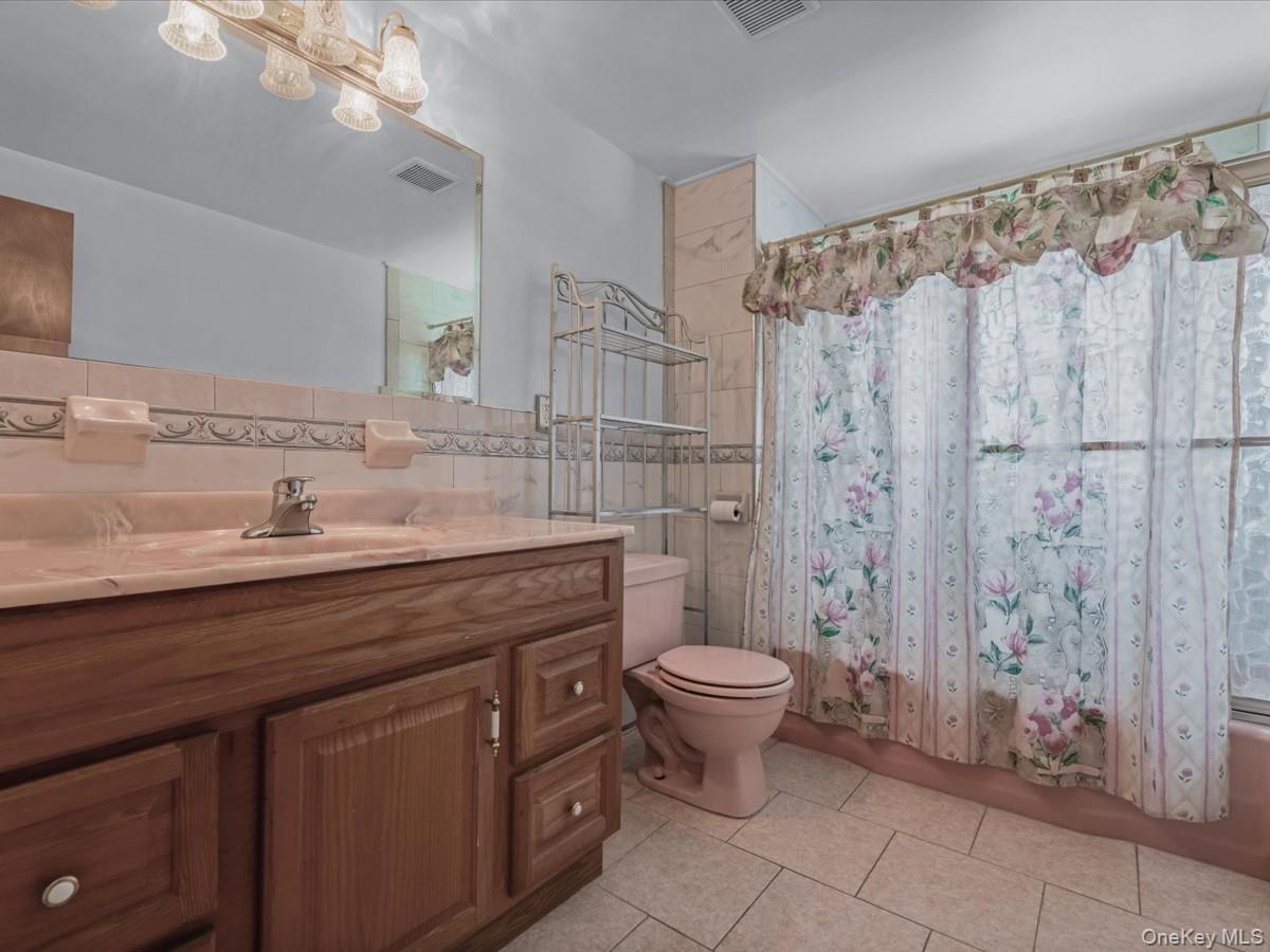 120-44 194th Street Property Photo 24