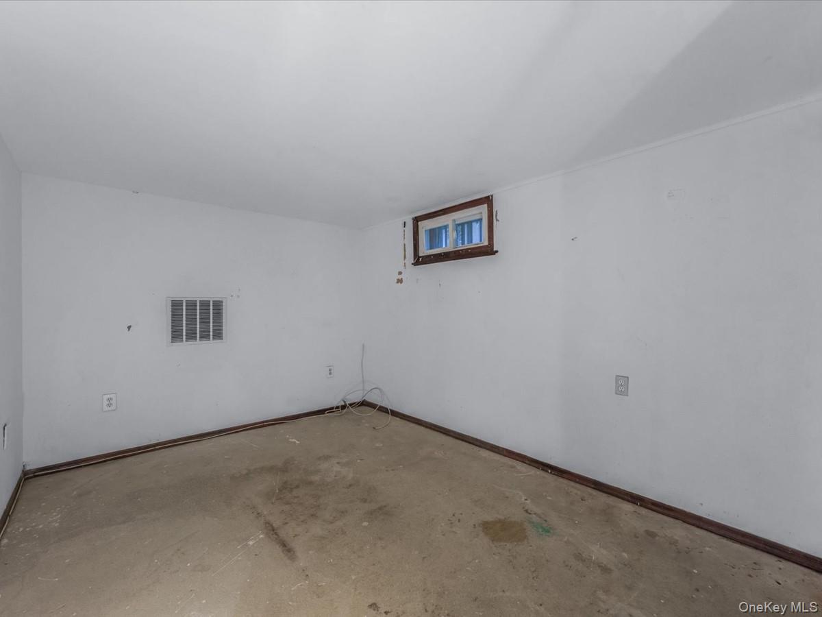 120-44 194th Street Property Photo 28