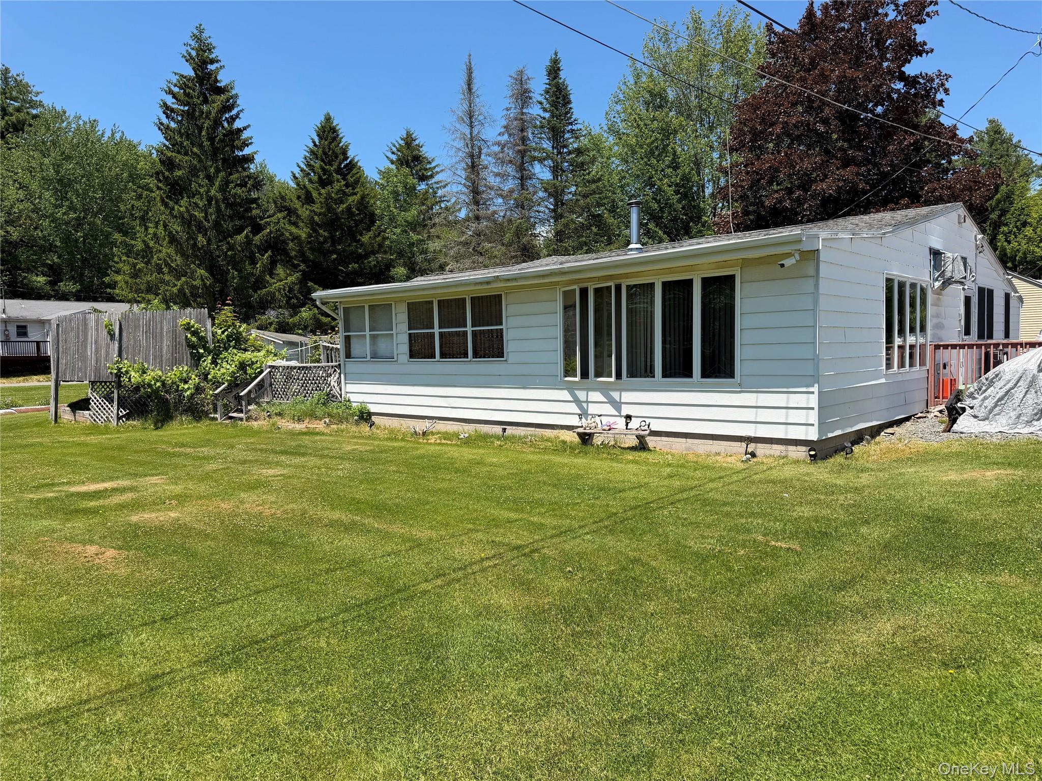 3 Cooper Drive Property Photo 1