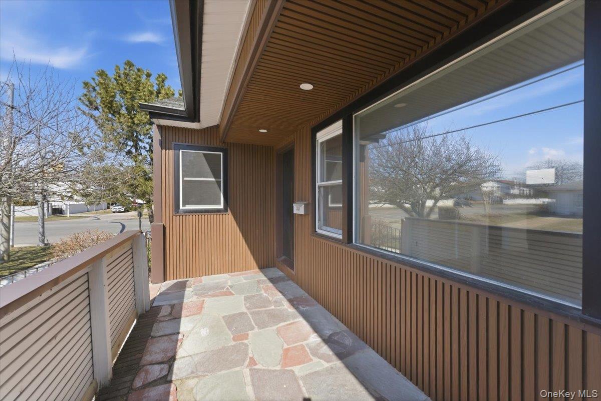 1895 Park Street Property Photo 13