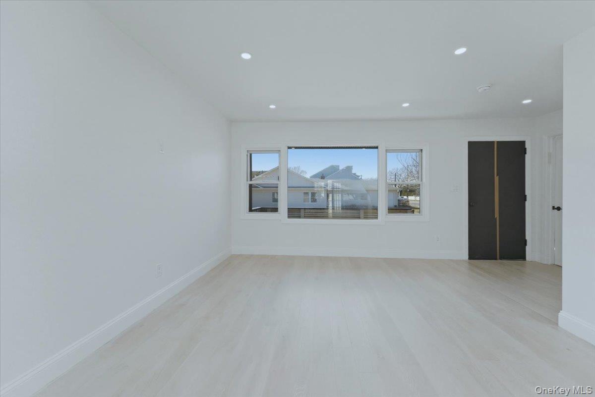 1895 Park Street Property Photo 15