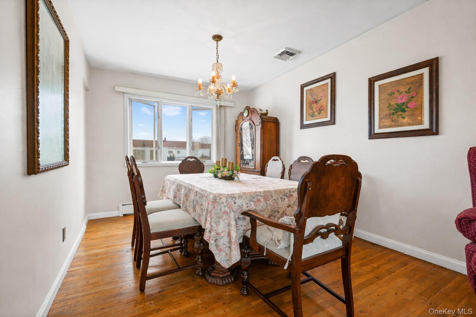 3727 Oceanside Road Property Photo 5