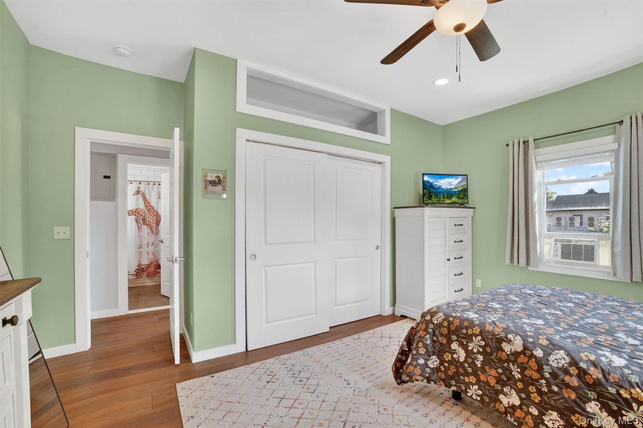 903 Howard Avenue Property Photo 15