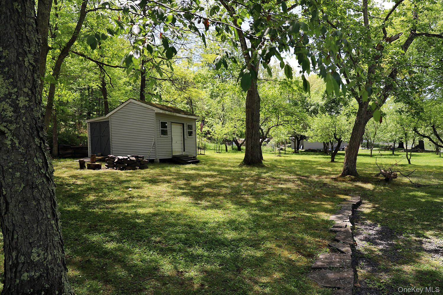 860 River Road Property Photo 30