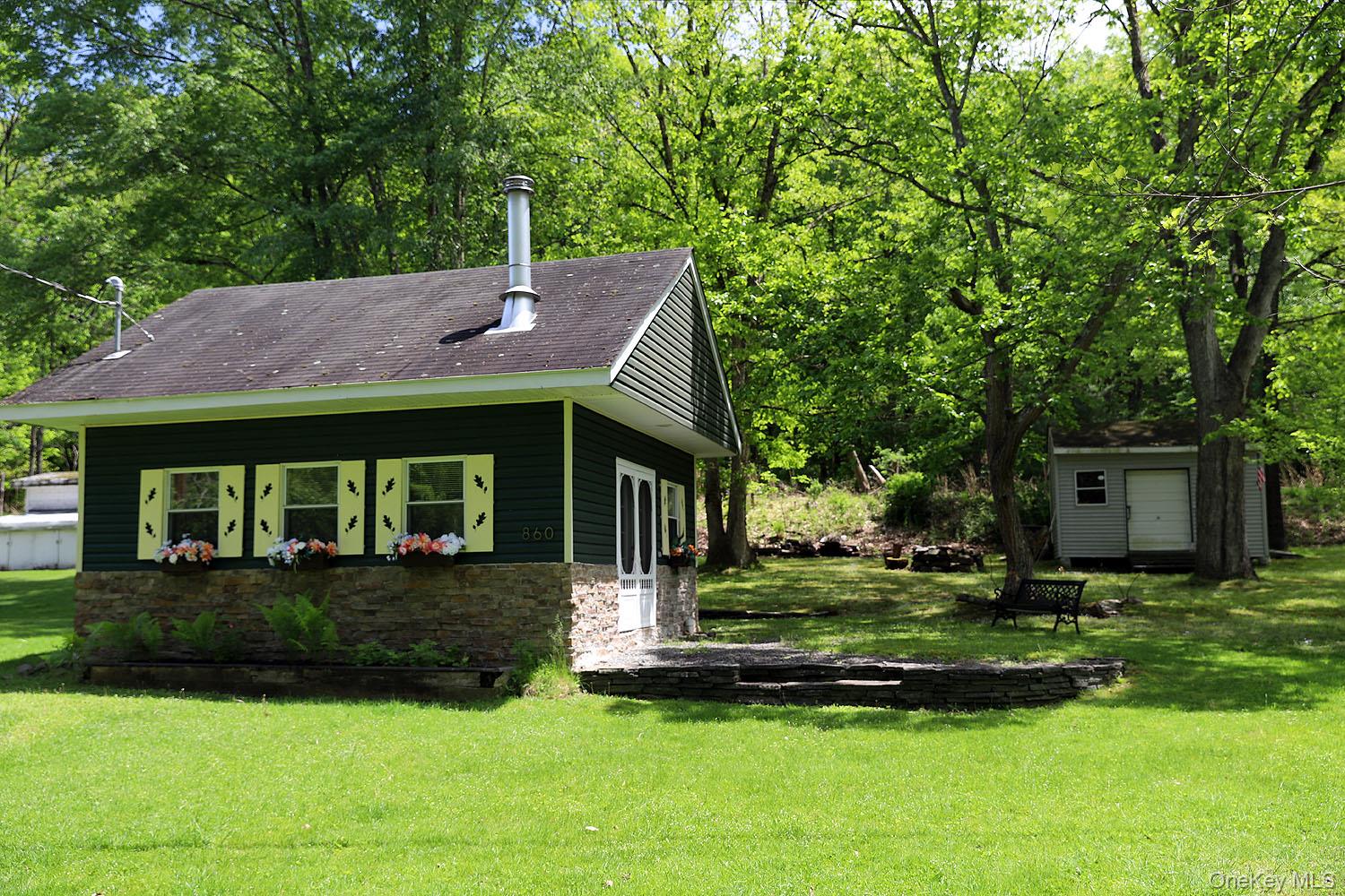 860 River Road Property Photo 34