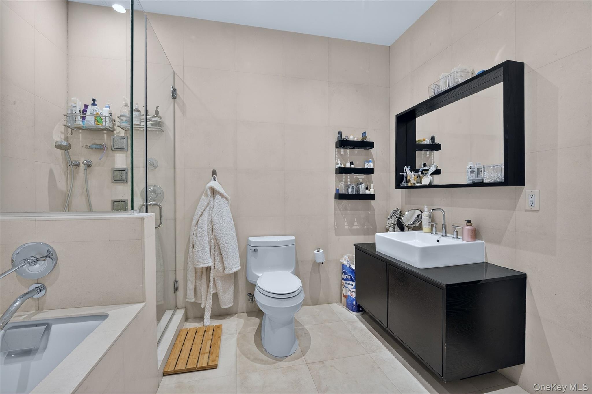 254 Park Avenue 10no Property Photo 17