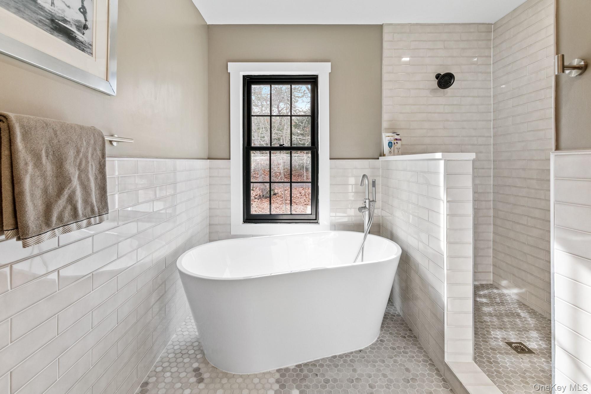 191 Shinnecock Hills Road Property Photo 28
