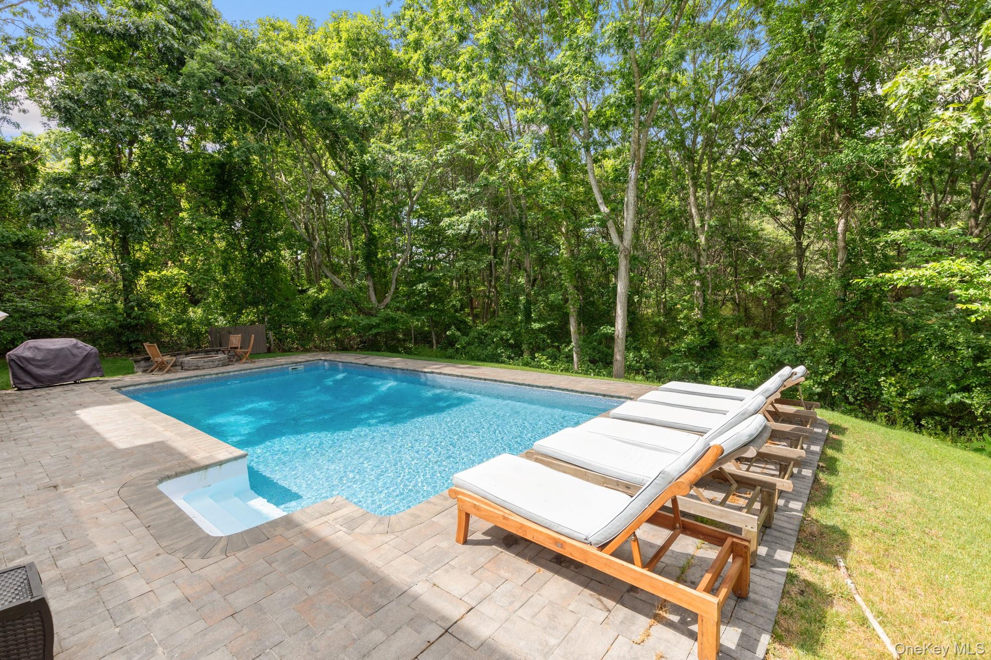 191 Shinnecock Hills Road Property Photo 34