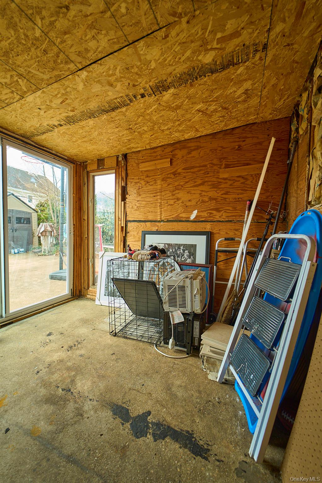50 Tower Lane Property Photo 18