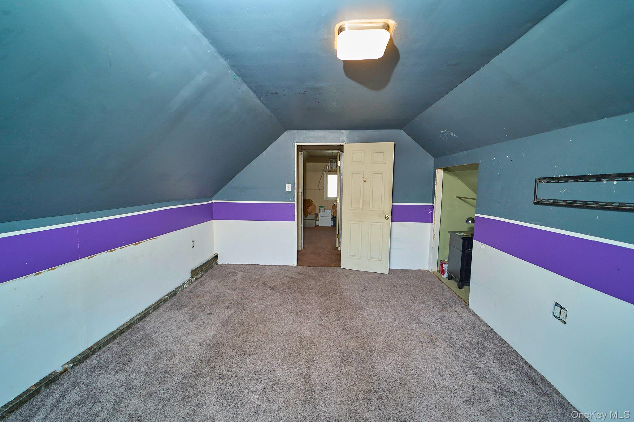 50 Tower Lane Property Photo 22