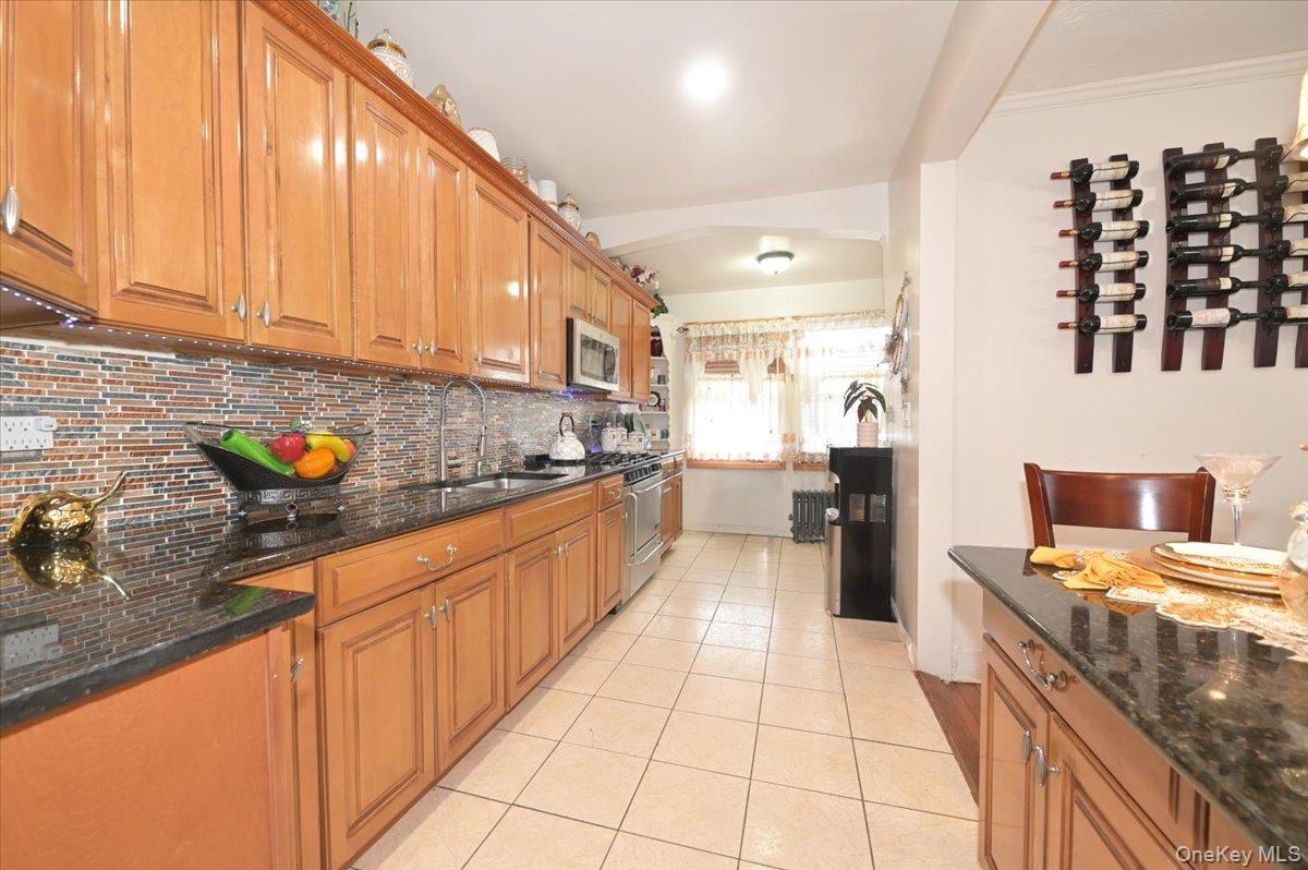 13071 225th Street Property Photo 12