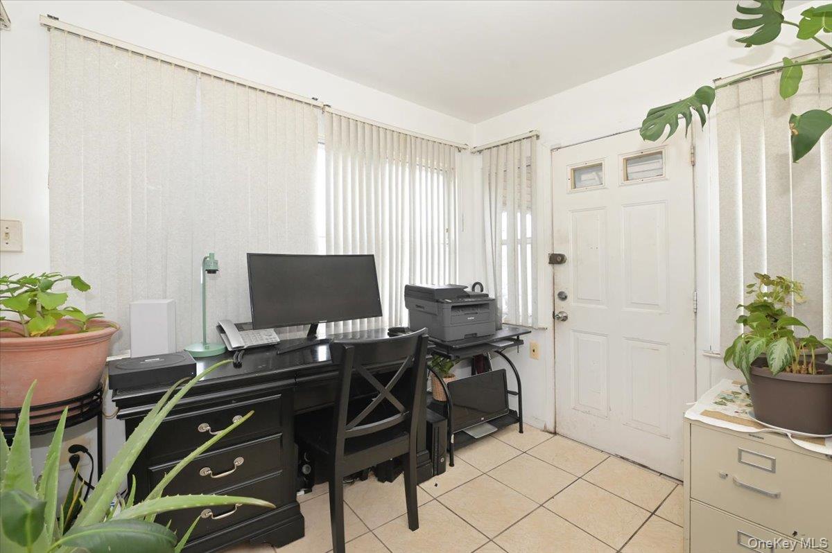 13071 225th Street Property Photo 14