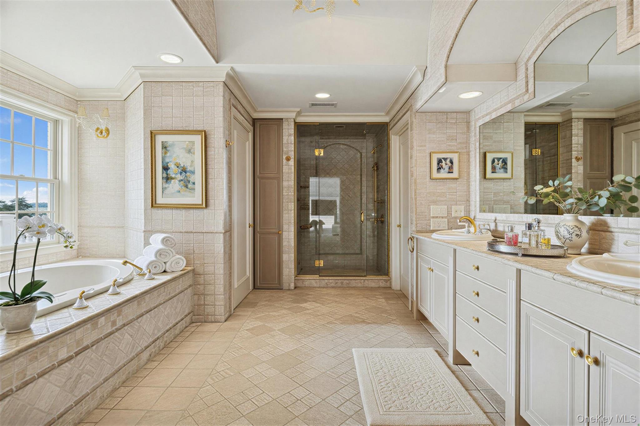 7 Cross Road Property Photo 24