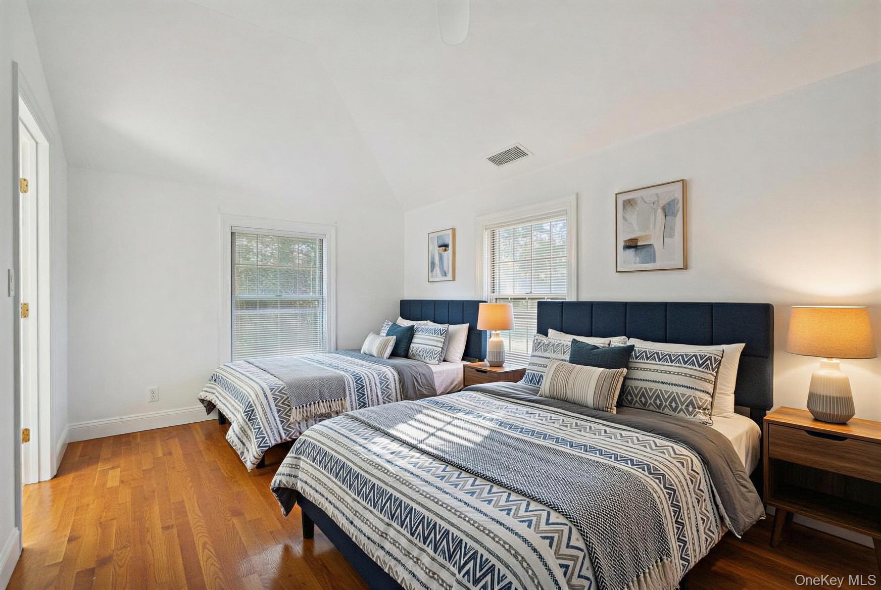 7 Cross Road Property Photo 38