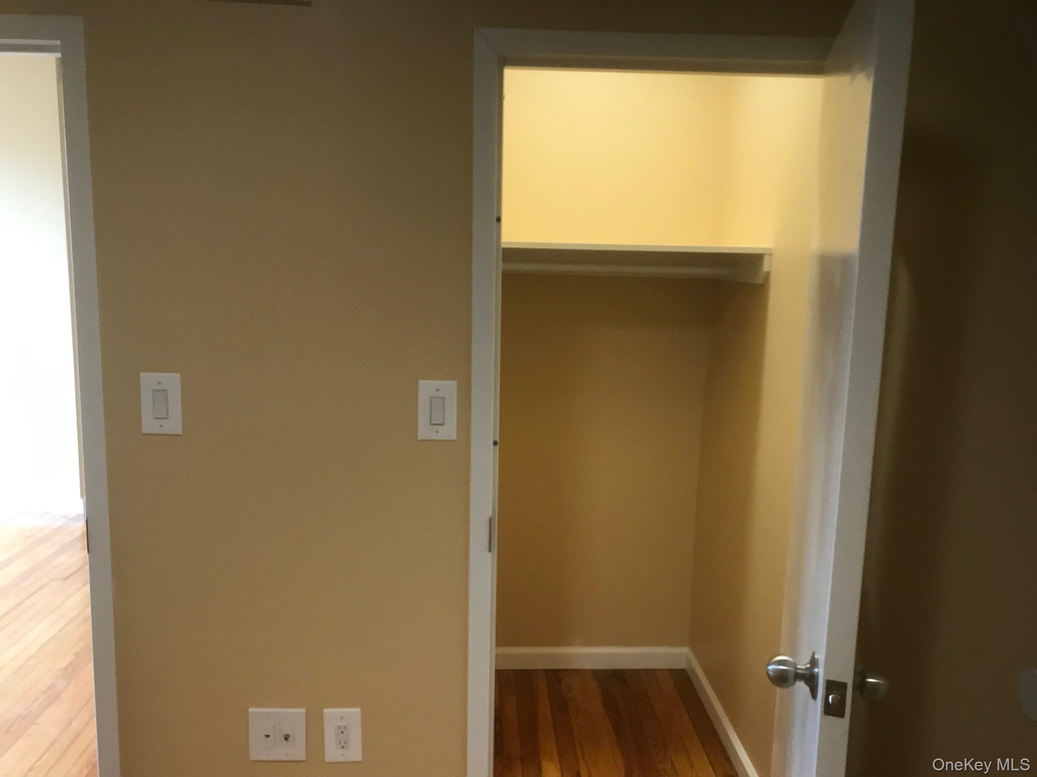 6769 78th Street Property Photo 10