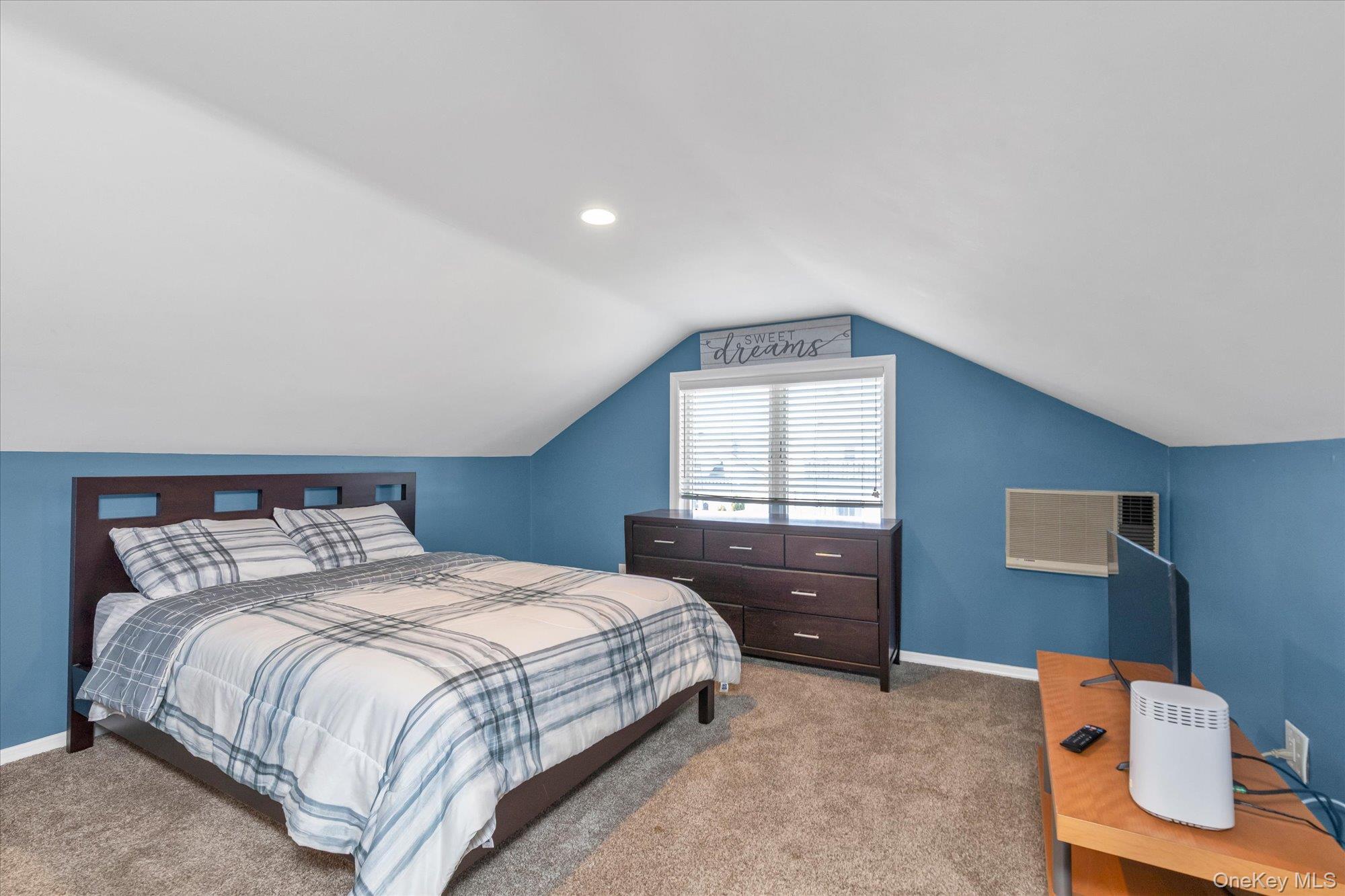 491 Oakland Avenue Property Photo 11