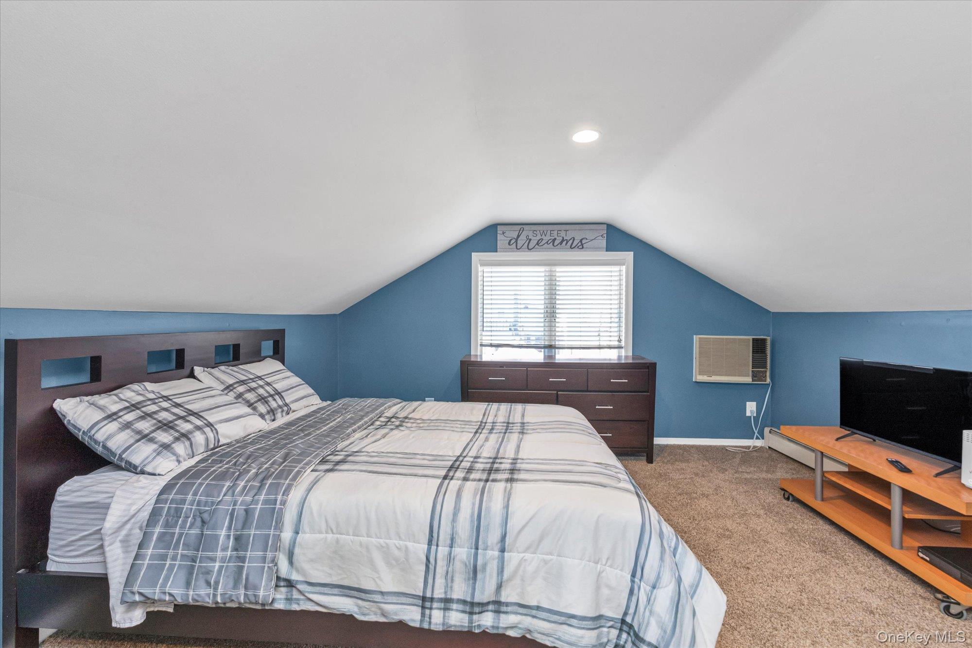 491 Oakland Avenue Property Photo 12