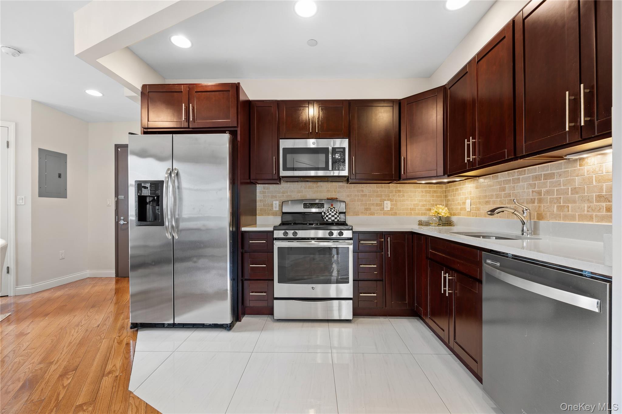 456 W 167th Street 4d Property Photo 6