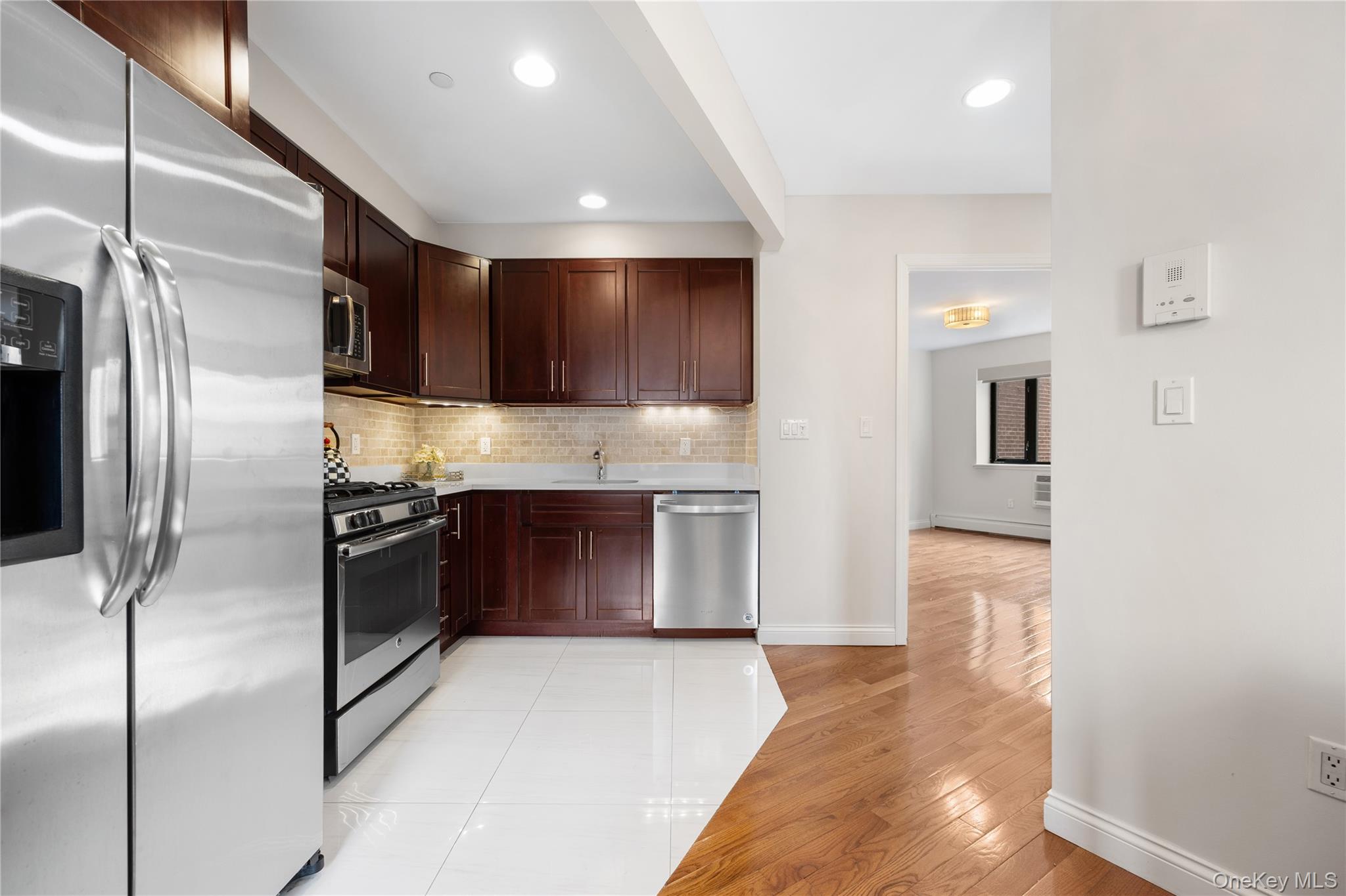 456 W 167th Street 4d Property Photo 7