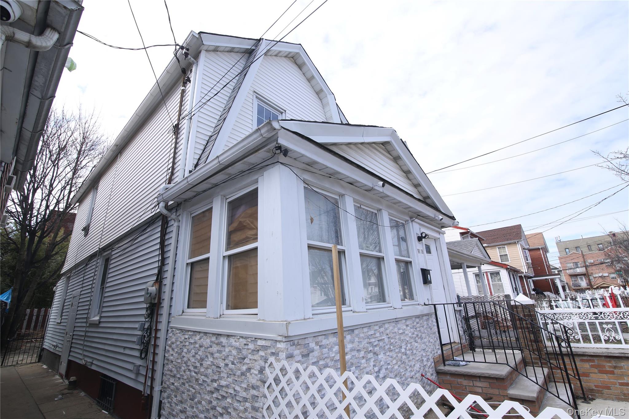 9118 173rd Street Property Photo 11