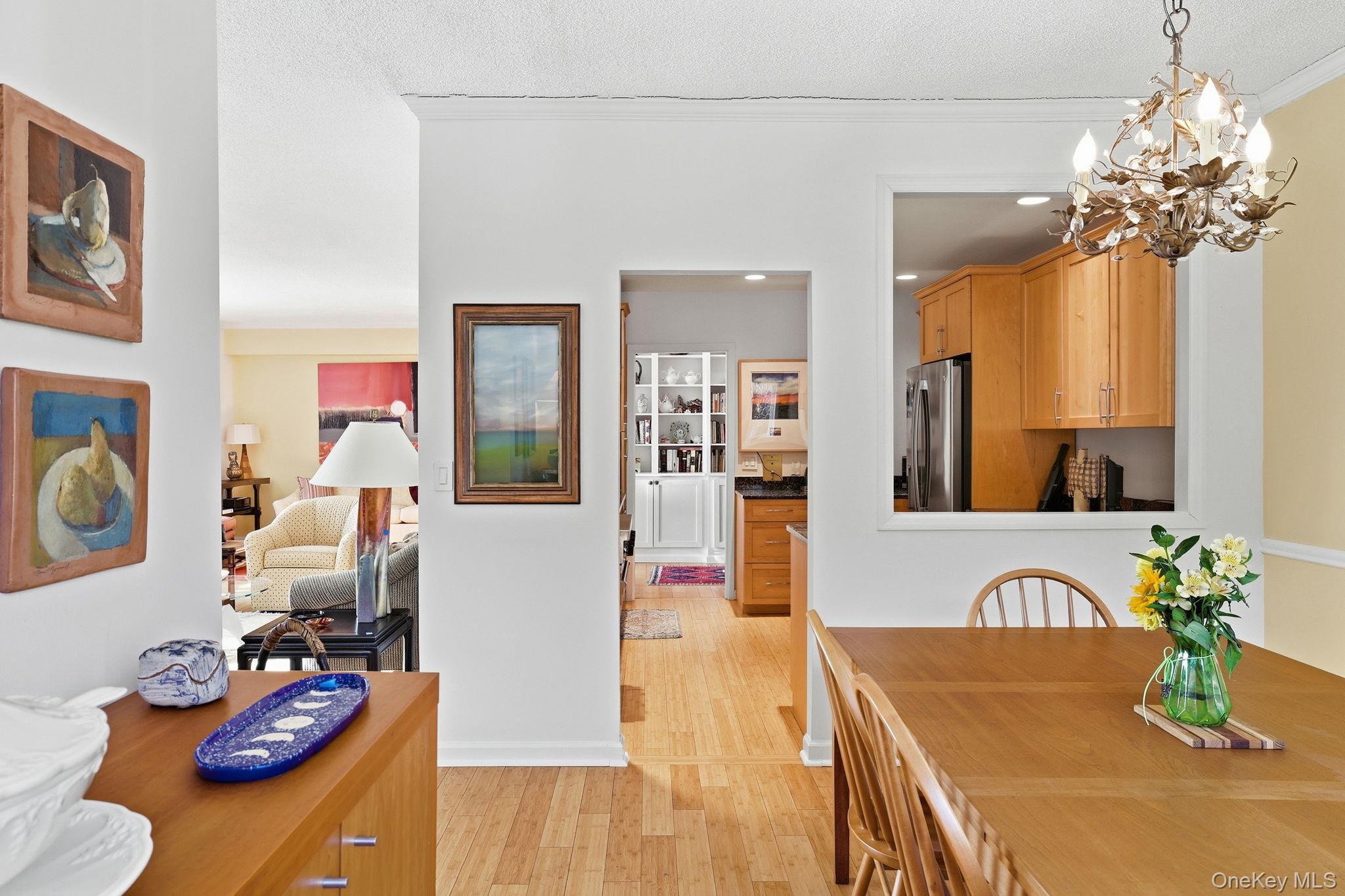 16 Rockledge Avenue 2e2 Property Photo 17