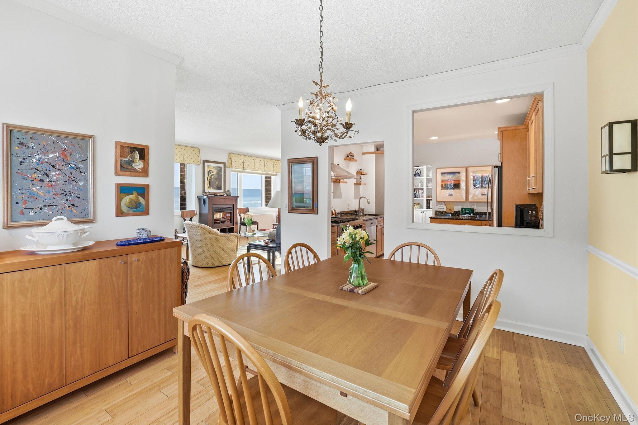 16 Rockledge Avenue 2e2 Property Photo 19