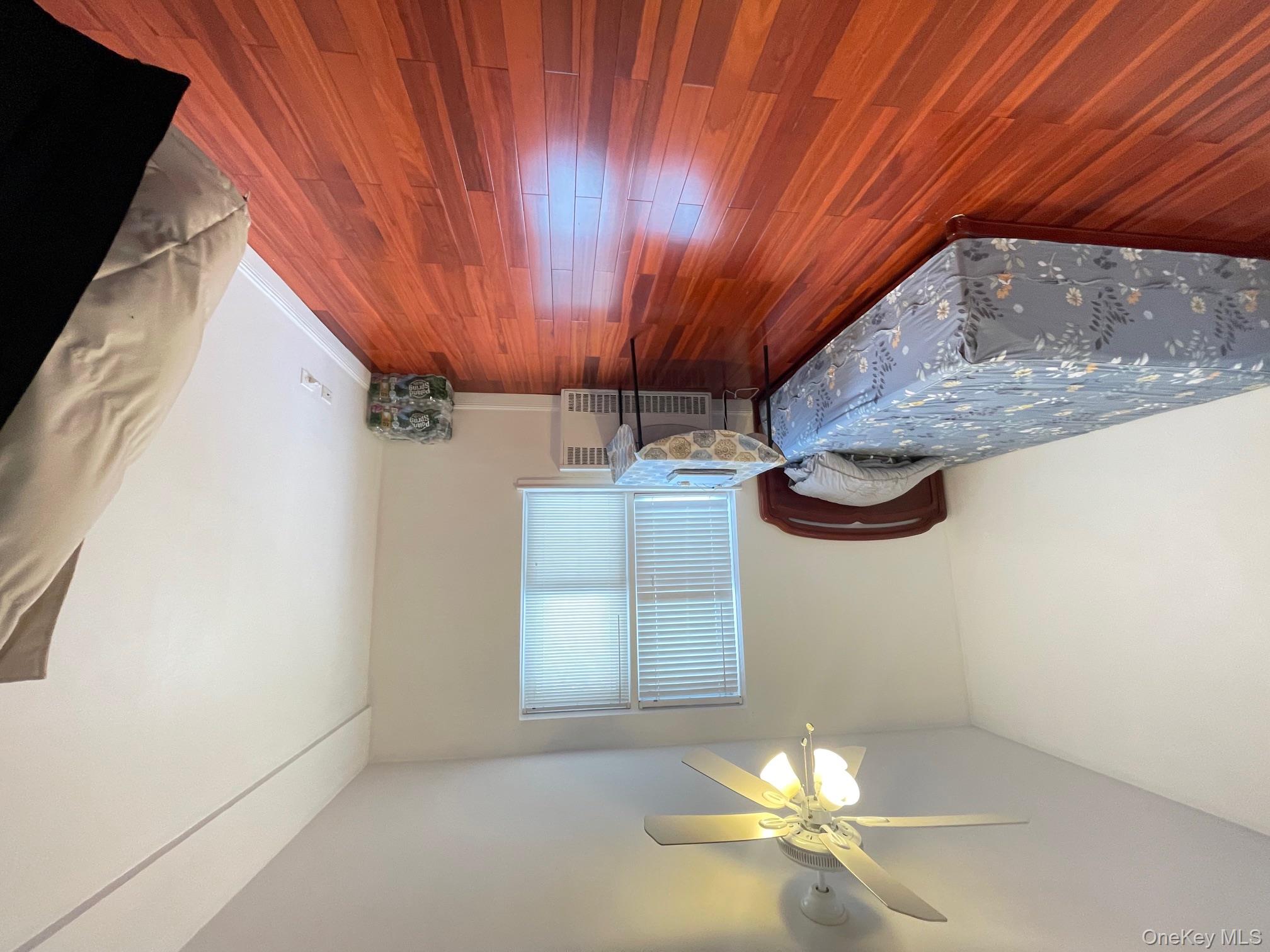 43-35 Union Street 2m Property Photo 8