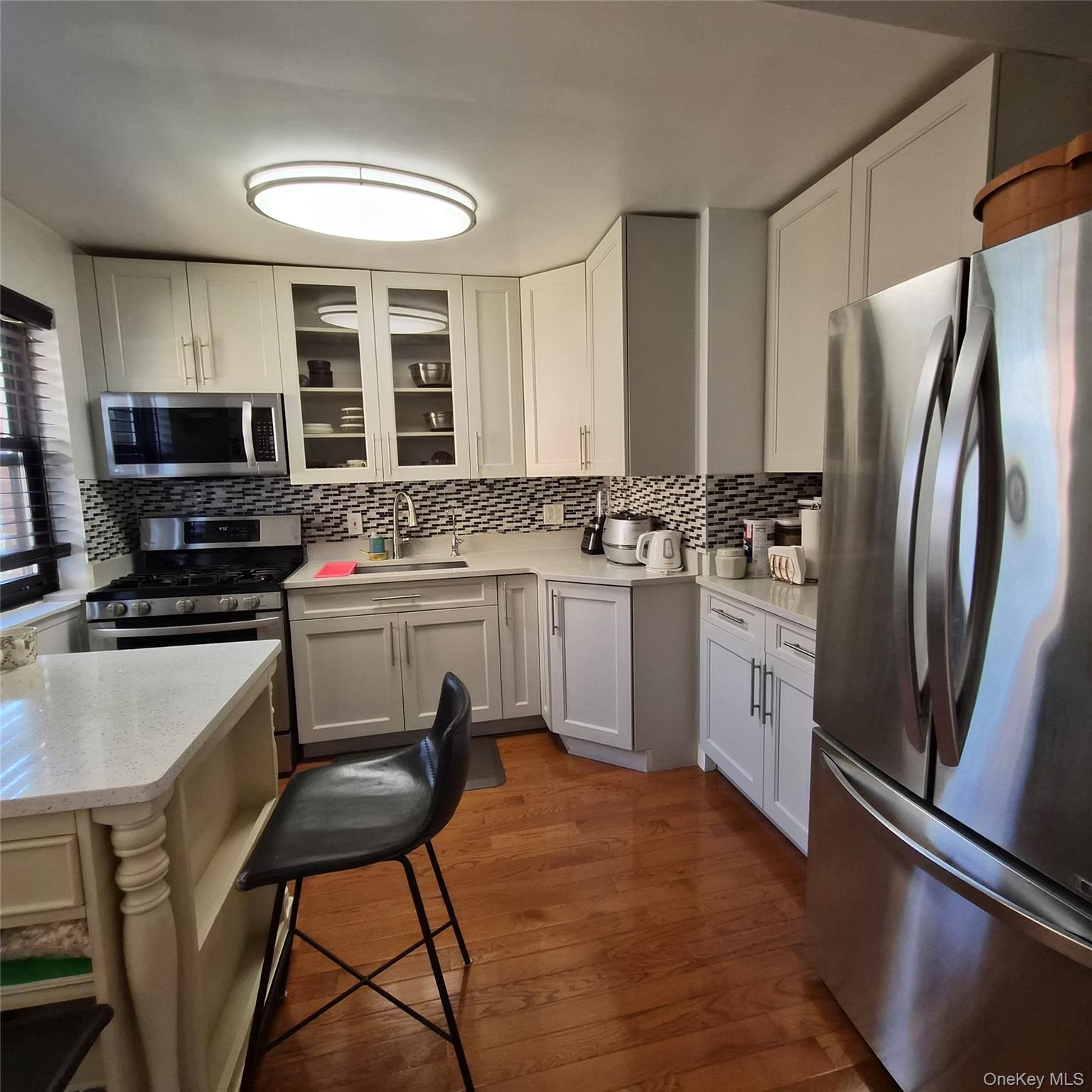 46-41 215 Street 2b Property Photo 11