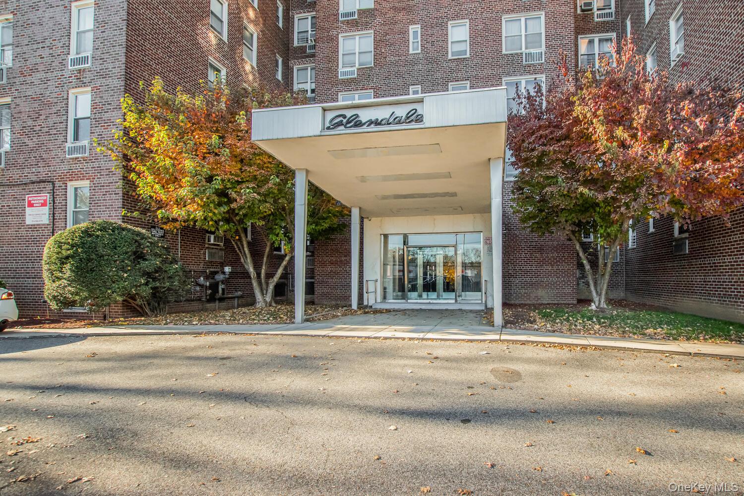 125 Bronx River Road 2C Property Photo 1