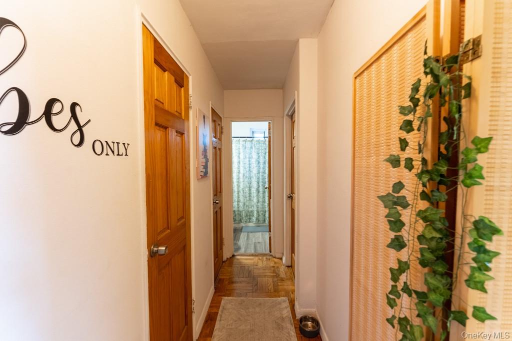 1304 Midland Avenue C25 Property Photo 18