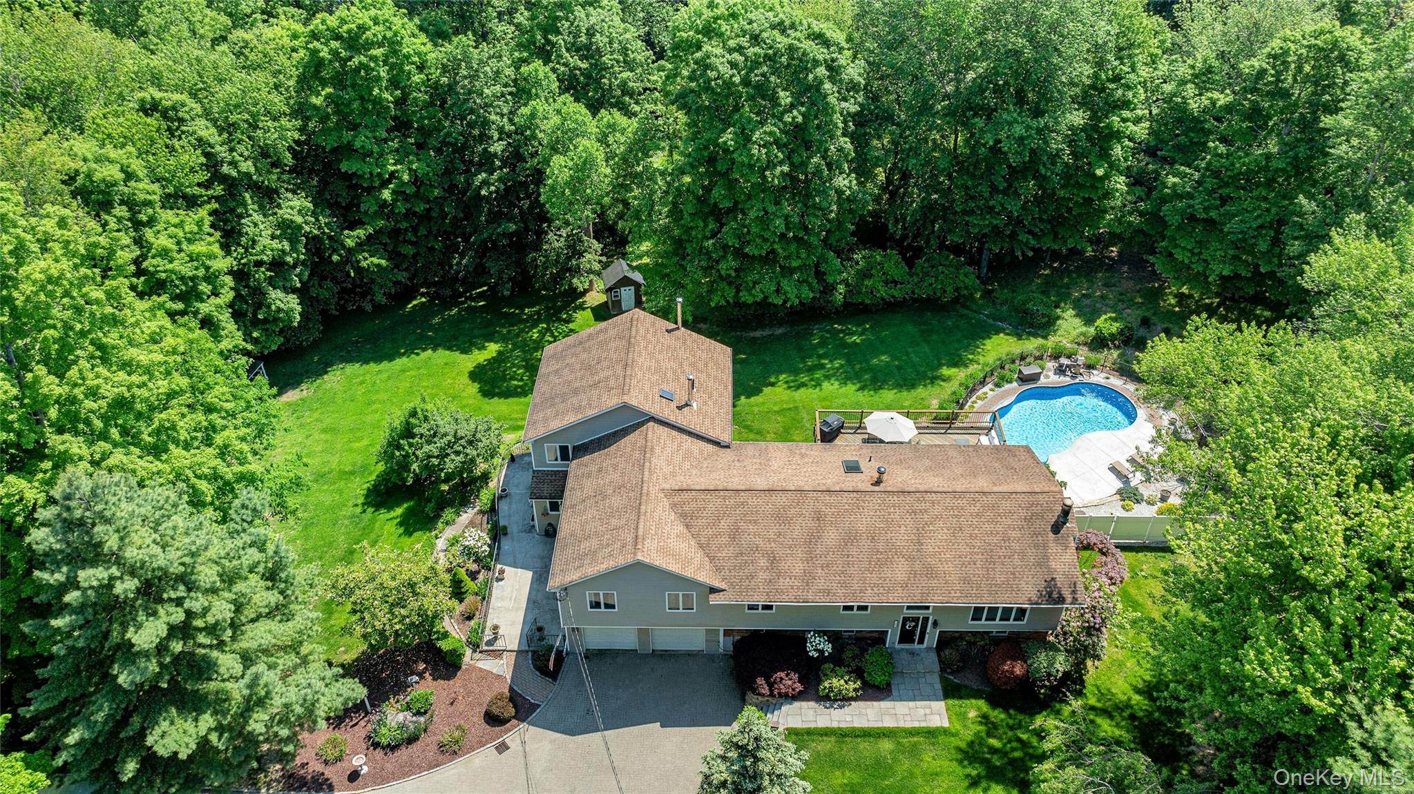 204 Cherry Hill Road Property Photo 1