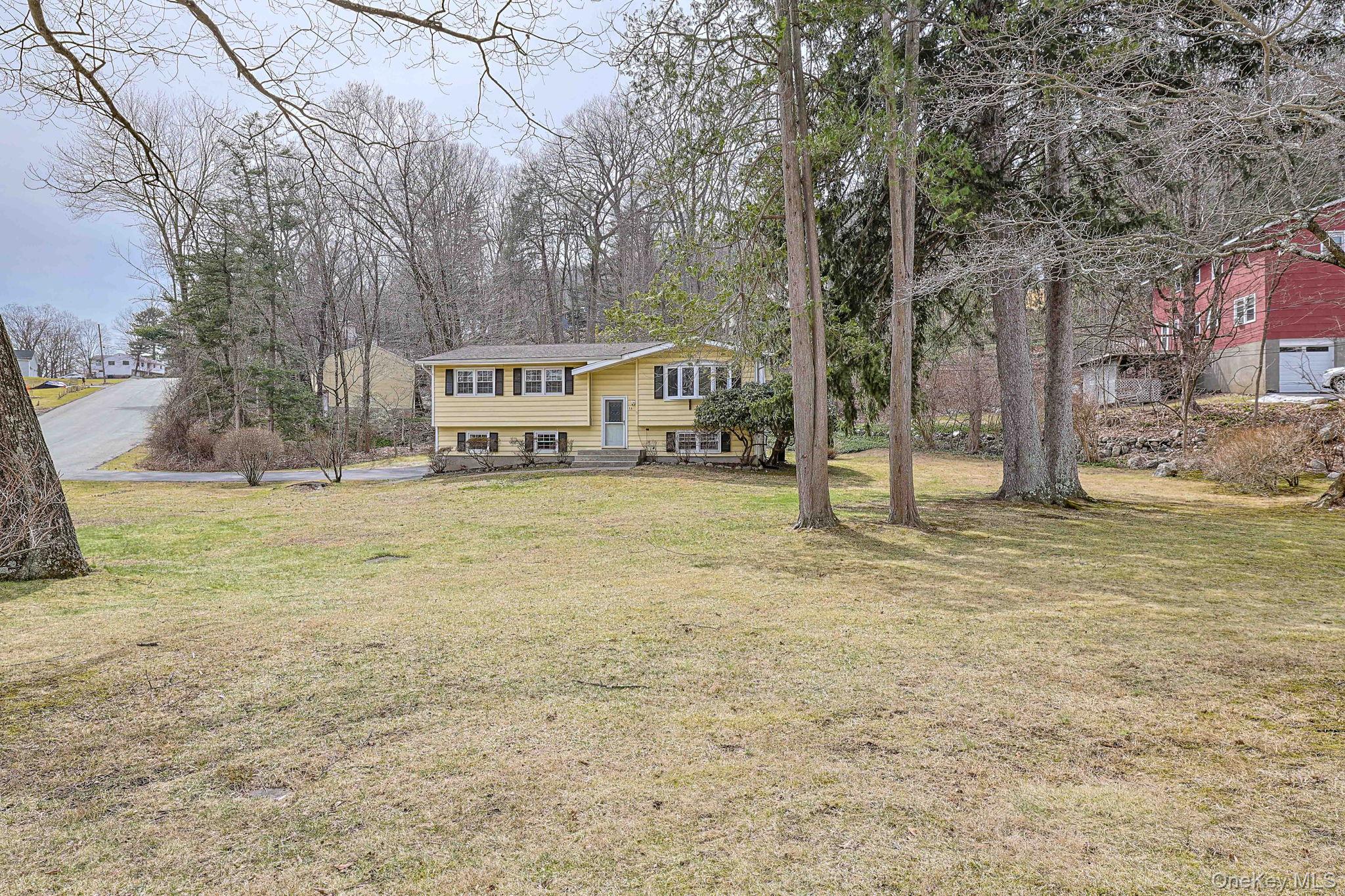 15 Nursery Road Property Photo 2
