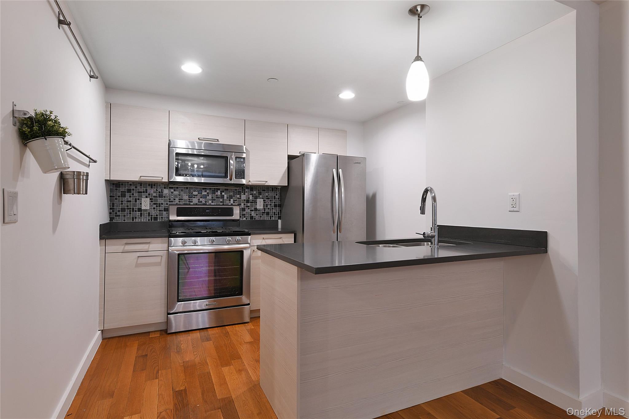 10620 70th Avenue 2d Property Photo 11